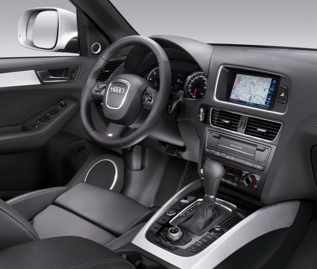 Audi Q5 Interior