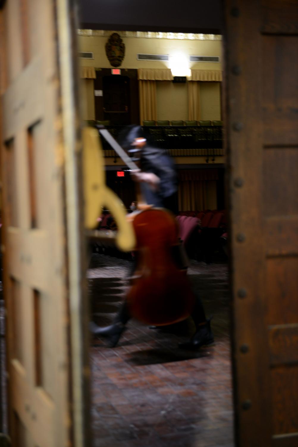 The Pitt News 'Aprender ouvindo' a Orquestra Sinfônica de Pitt sobe