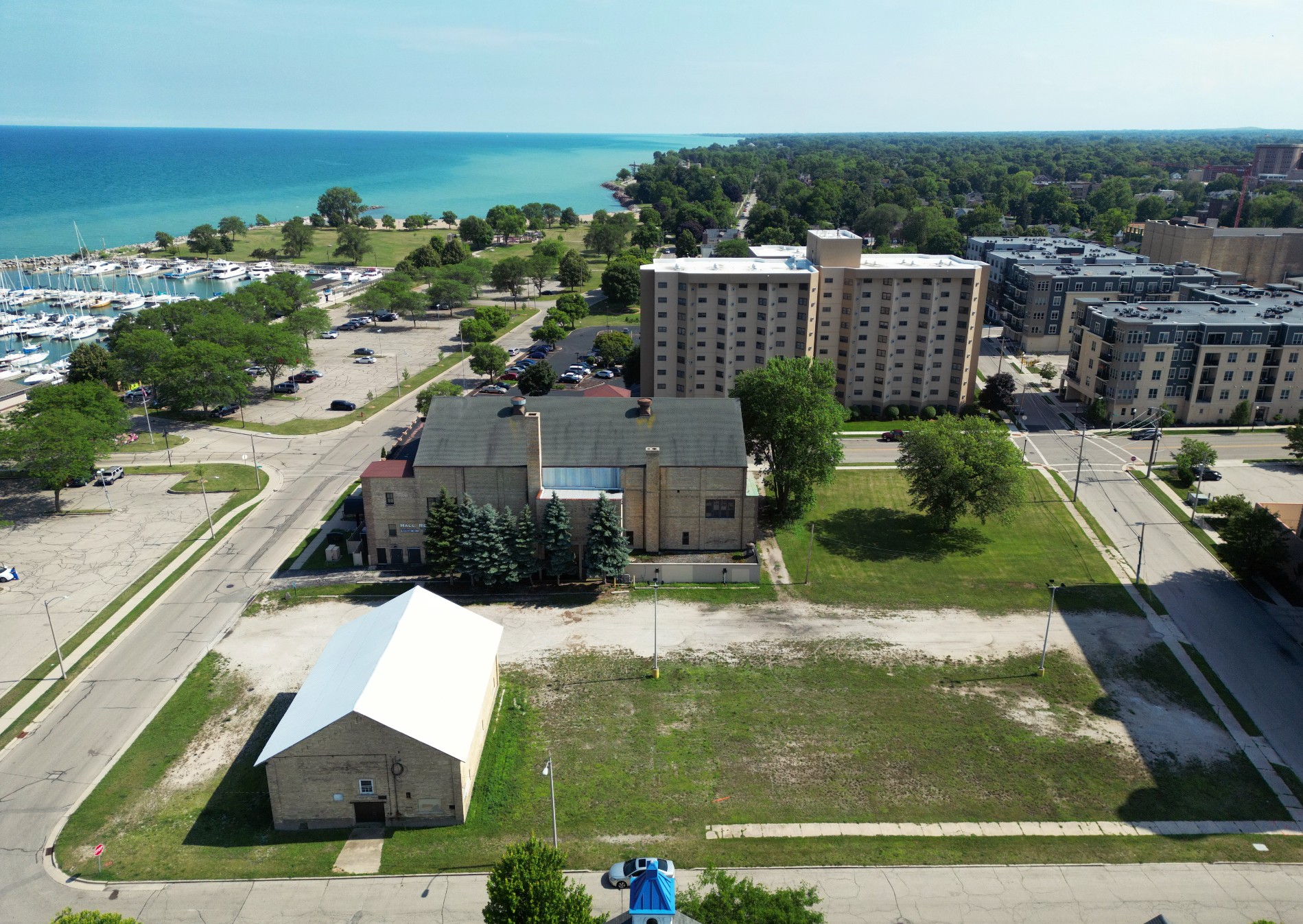 Marina Shores Pitts Brothers