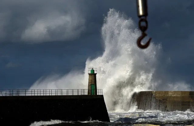 Sopelana is more appropriate for all levels of surfing year. The world’s biggest giant waves the cow xxl. Big Waves in Spain