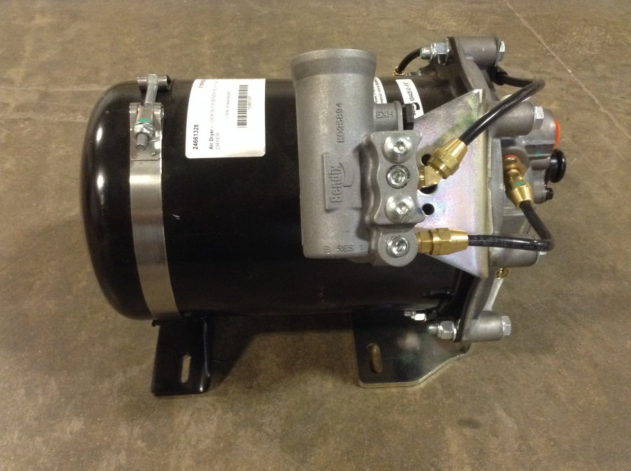 KO44426AD9HT Bendix AD9 Air Dryer for Sale