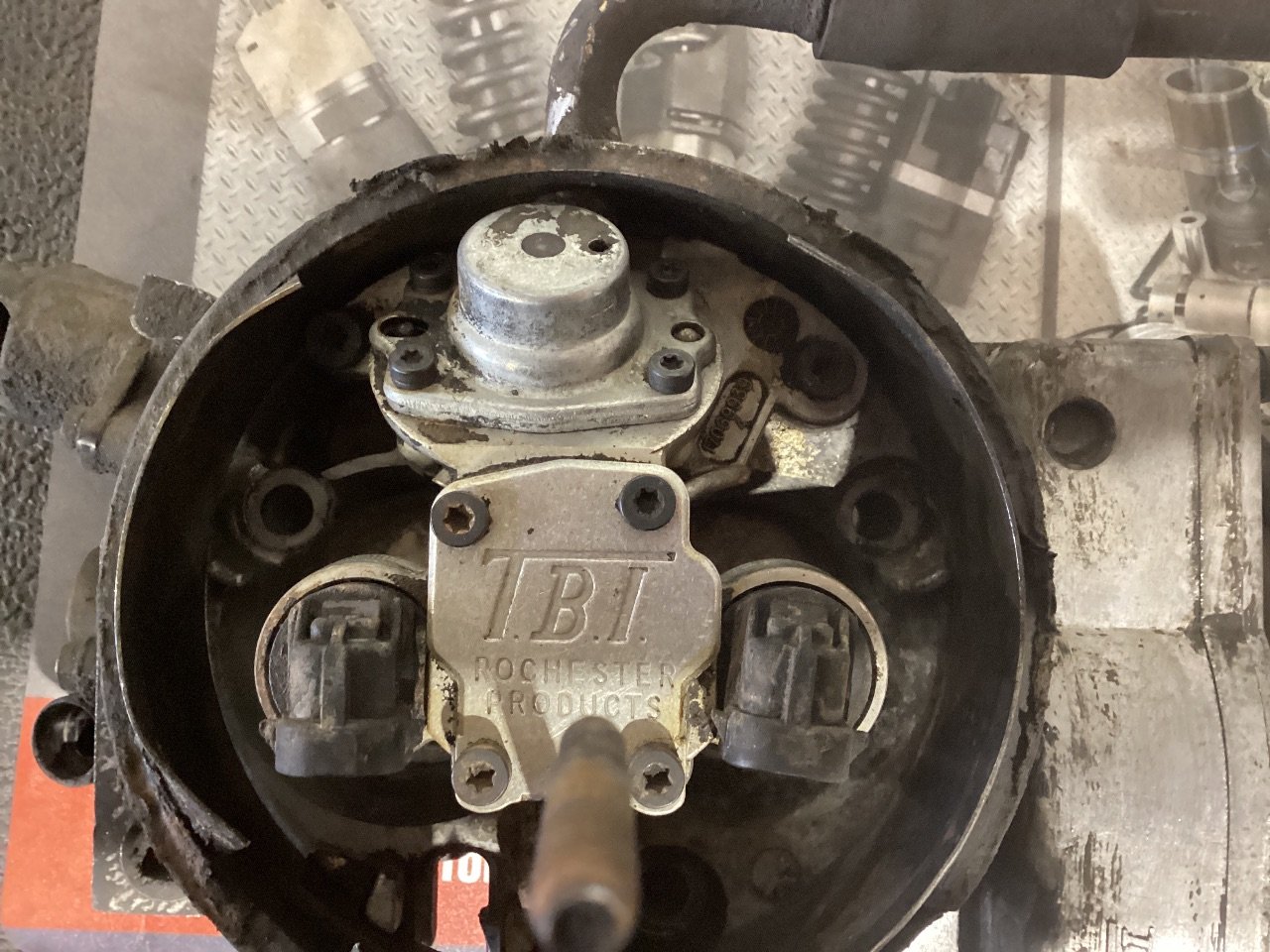 GM 366 Engine Throttle Body Assembly for Sale