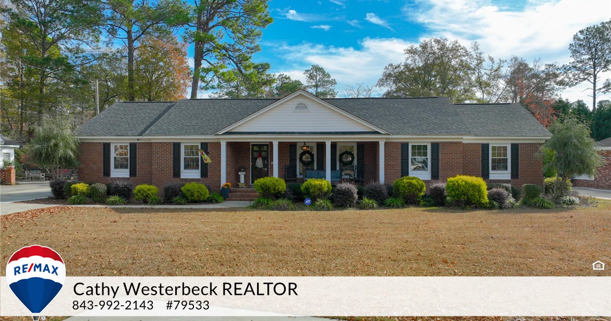 1745 Stratford Cir, Florence, SC 29505