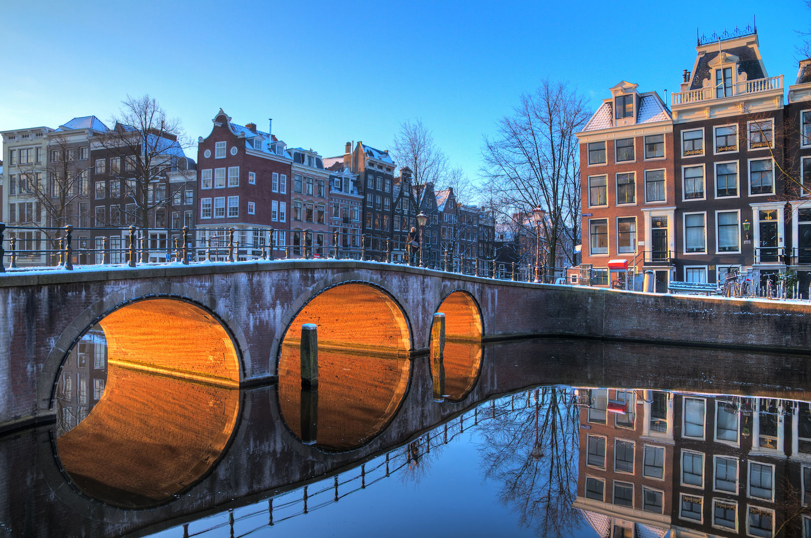 Flights From Dallas To Amsterdam