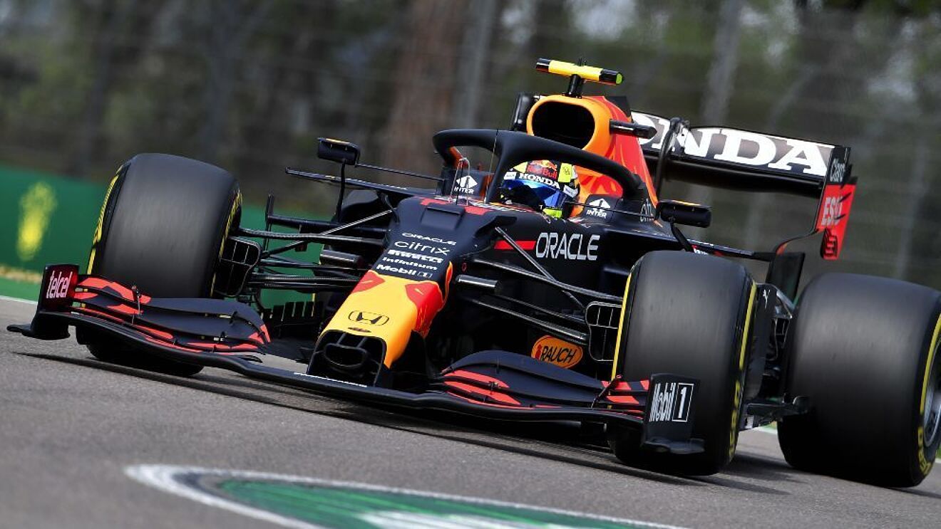 FIA Formula One World Championship with PLED203AR_ PIXELSCREEN.eu