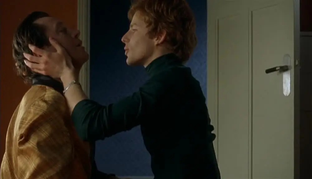 Gouttes d'eau sur pierres brûlantes / Water Drops on Burning Rocks