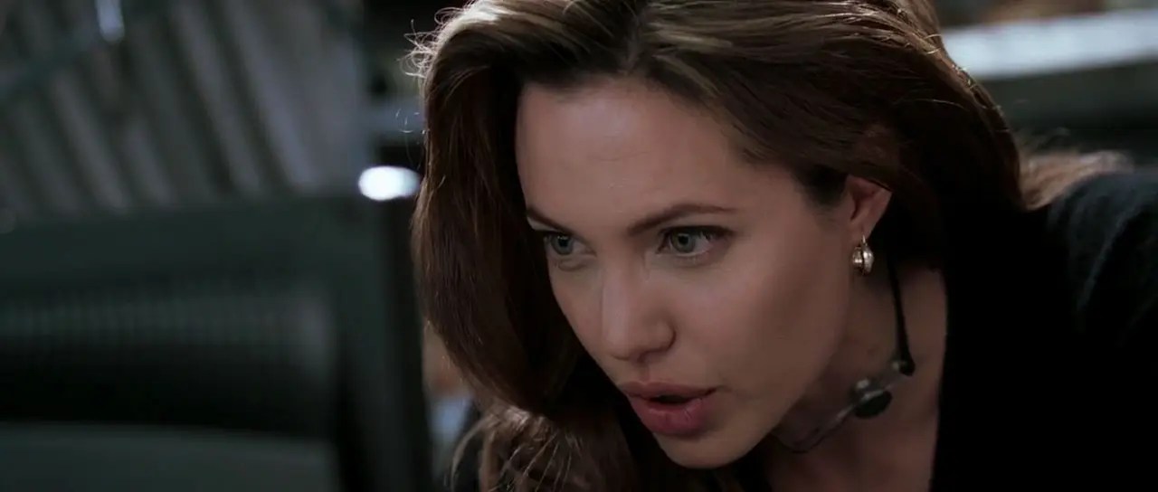 Mr. & Mrs. Smith (2005) Unrated / AvaxHome