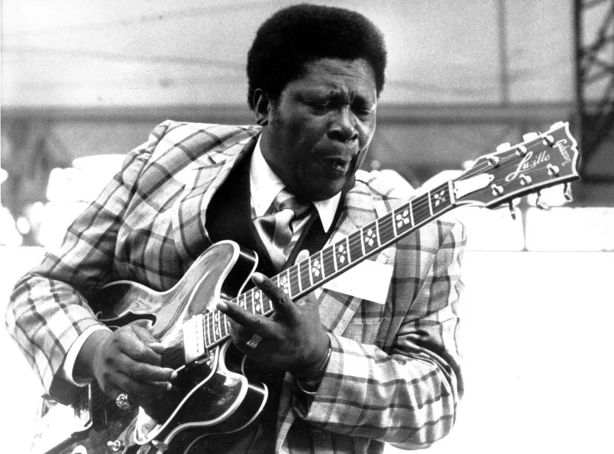 B.B. King There Must Be A Better World Somewhere (1981