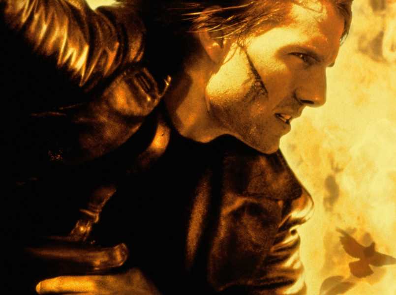映画『ミッションインポッシブル2(MI2)』評価は?映画情報や予告動画 映画評価ピクシーン