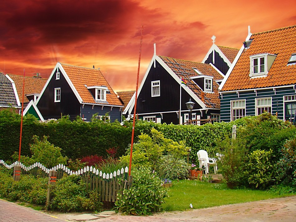New beautiful village houses at sunset free image download