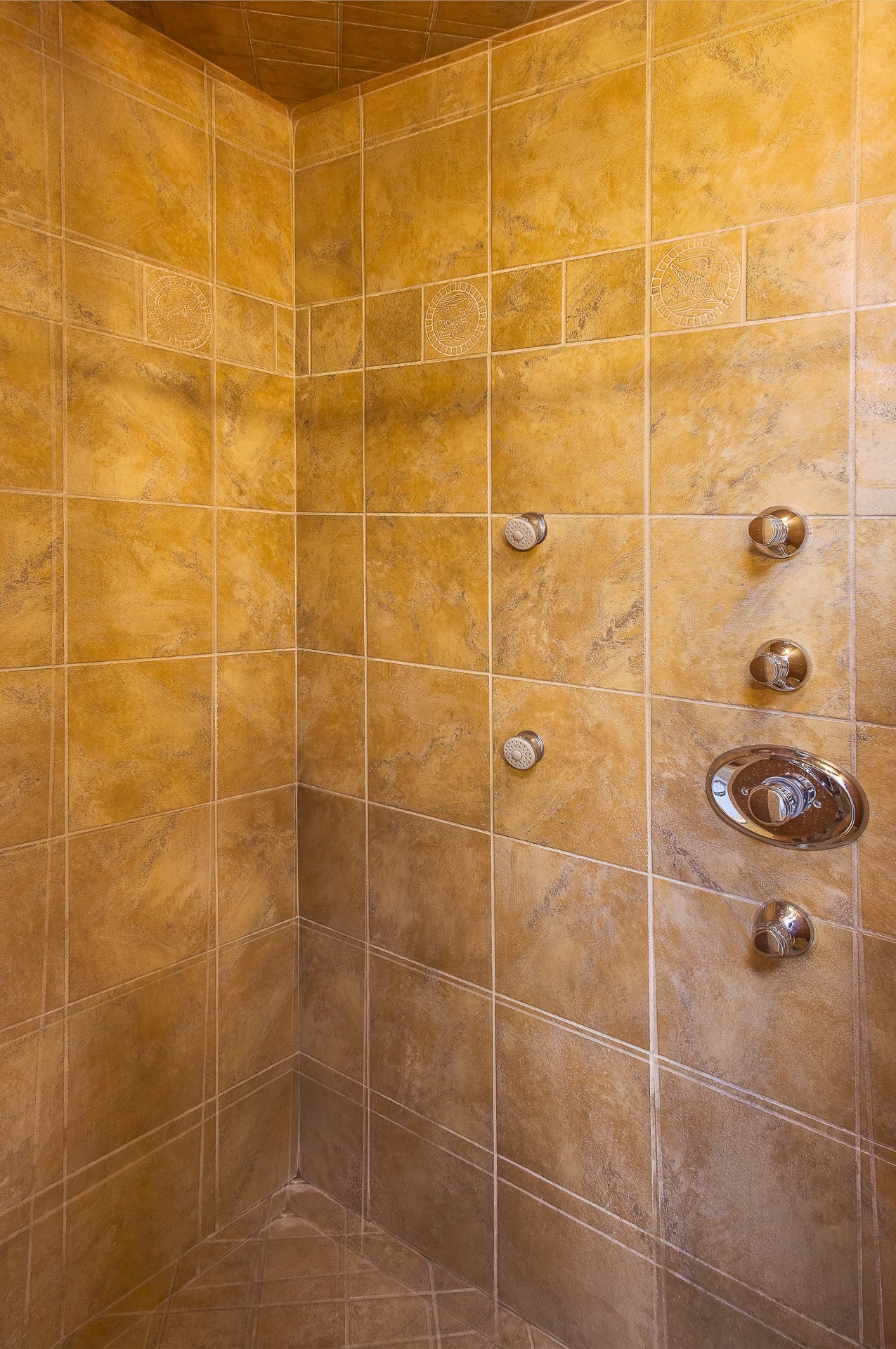 Tiled shower cabin free image download
