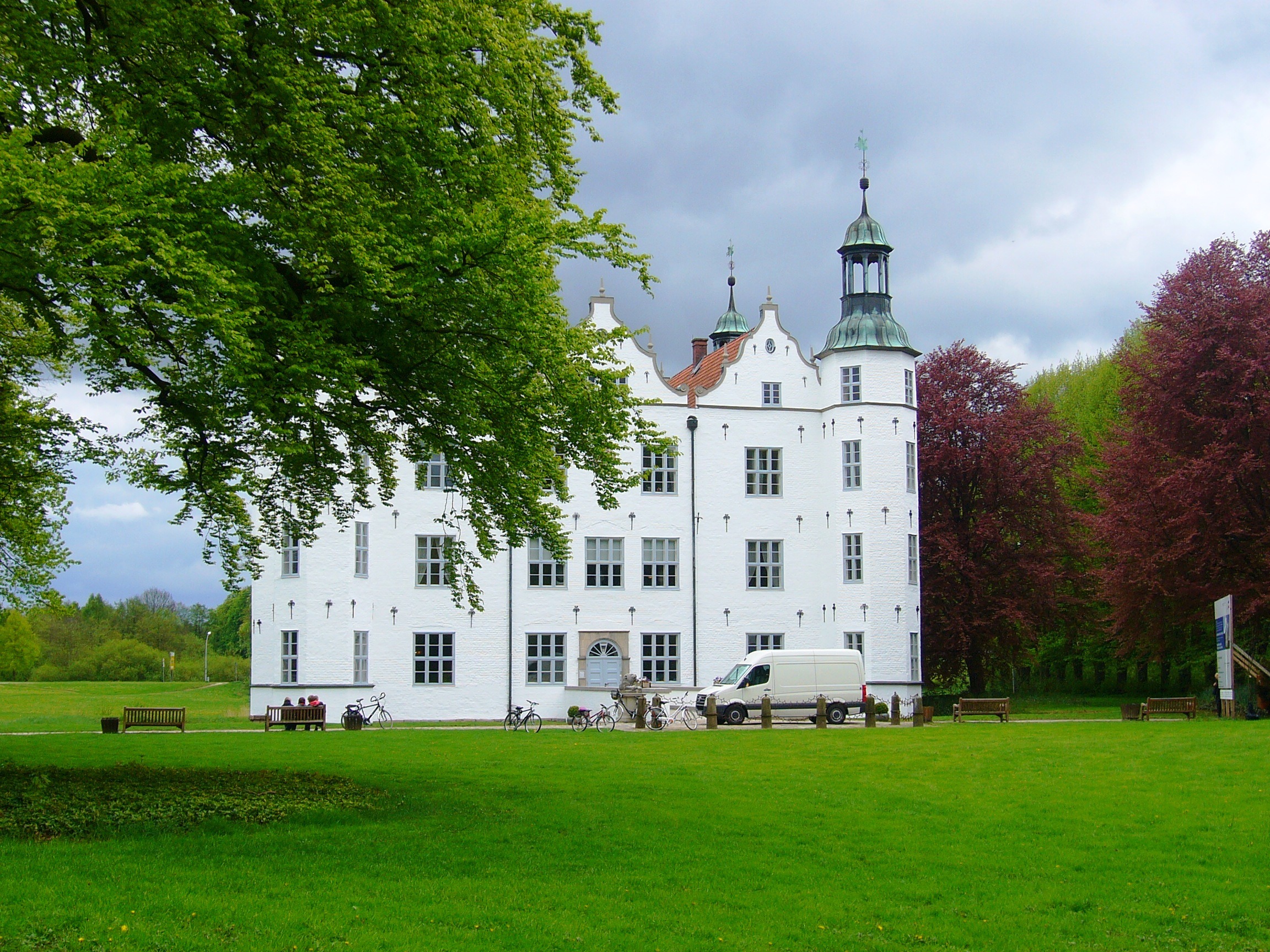 Castle in ahrensburg, germany free image download