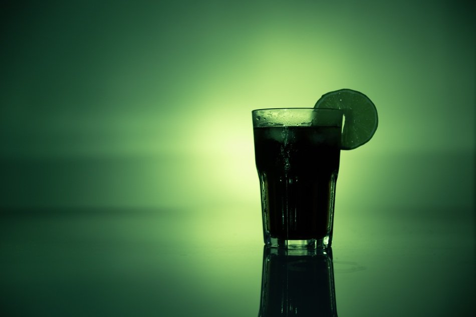 Green cocktail alcohol drink free image download