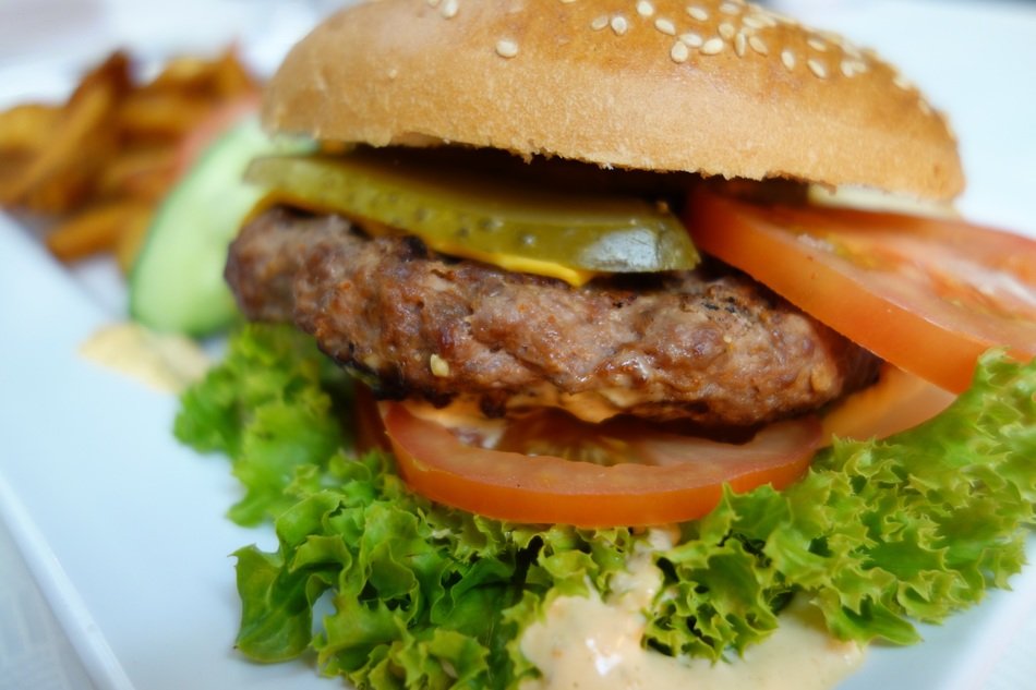Burger with grilled beef free image download