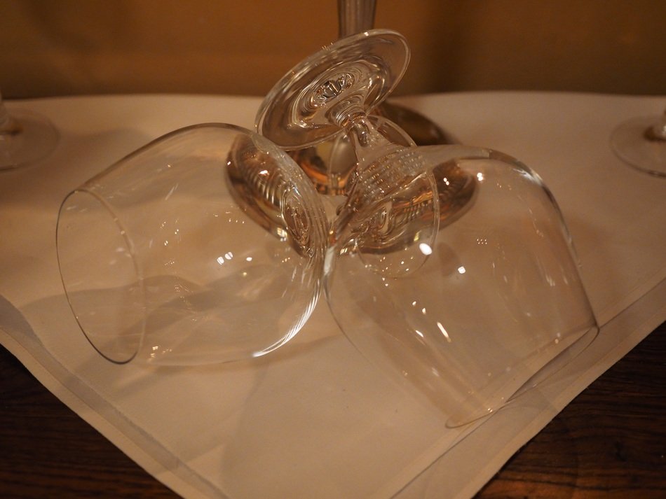 Crystal glasses on a shelf free image download