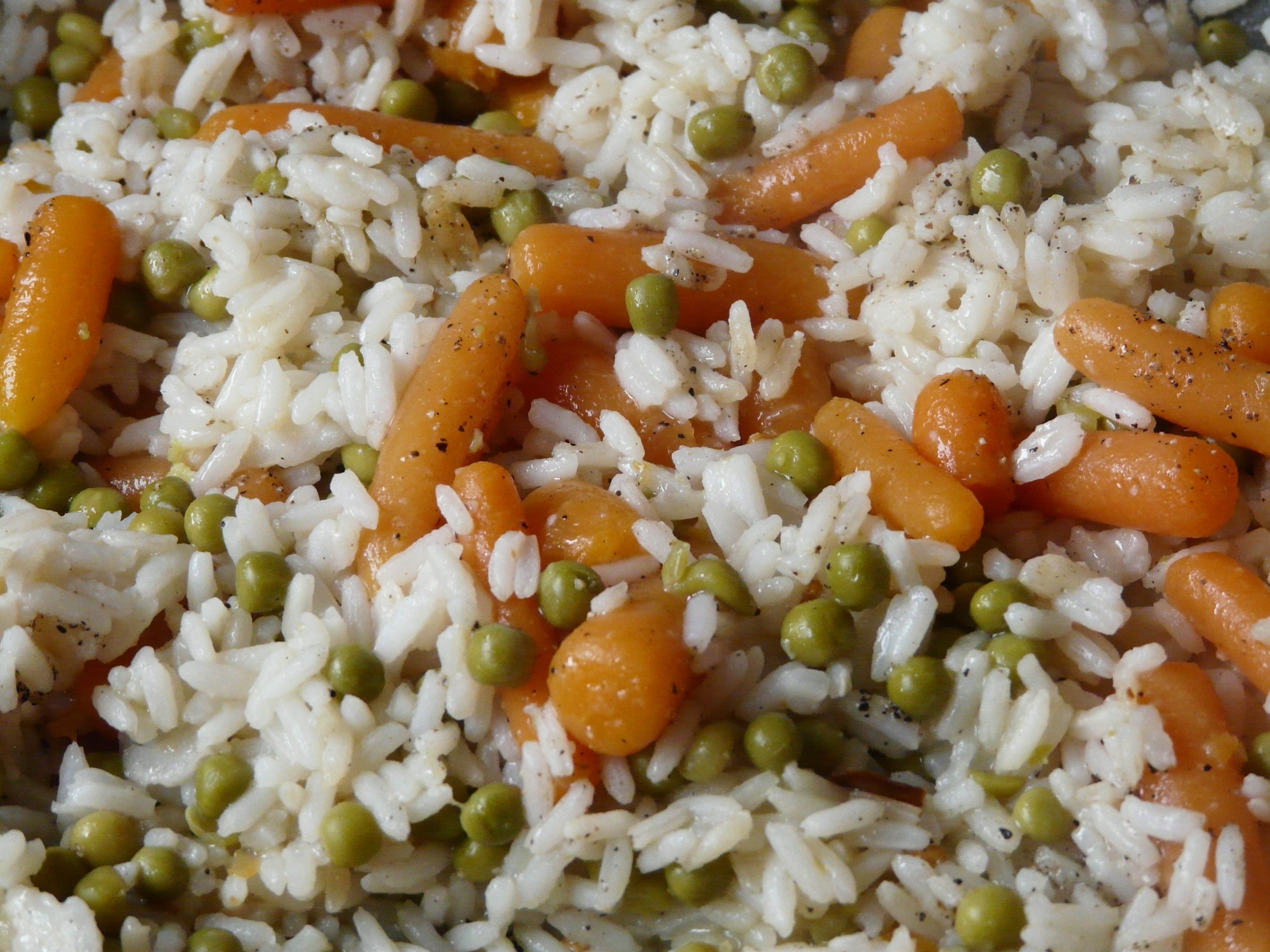Rice with green peas and carrots free image download