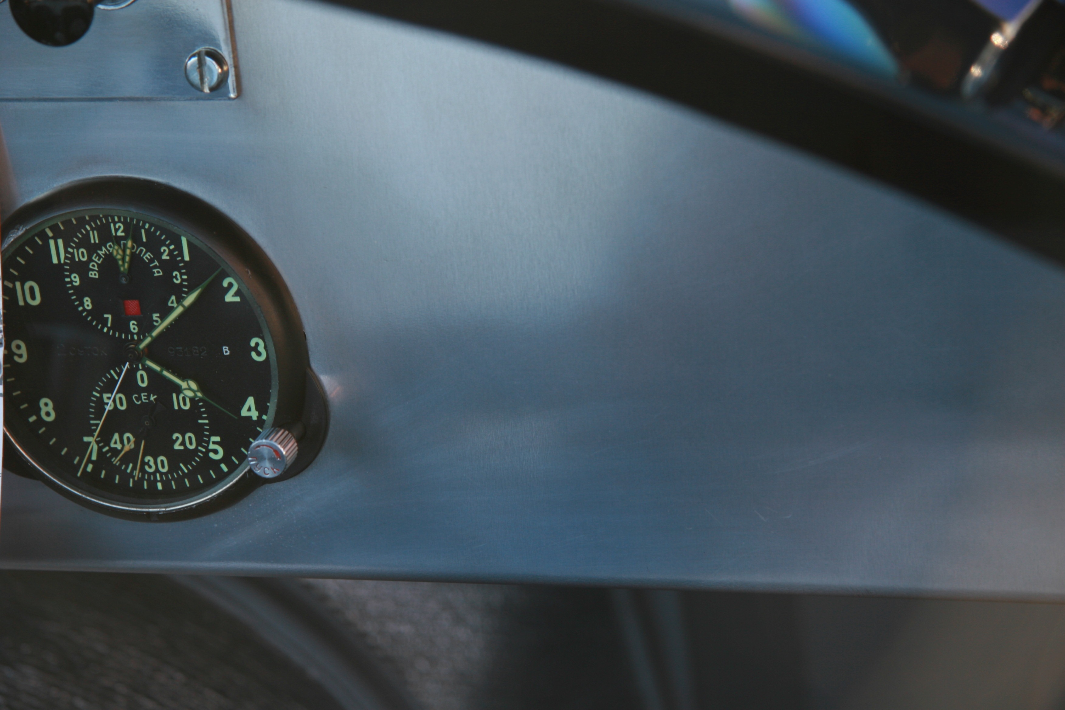 Dashboard with a clock in the car free image download
