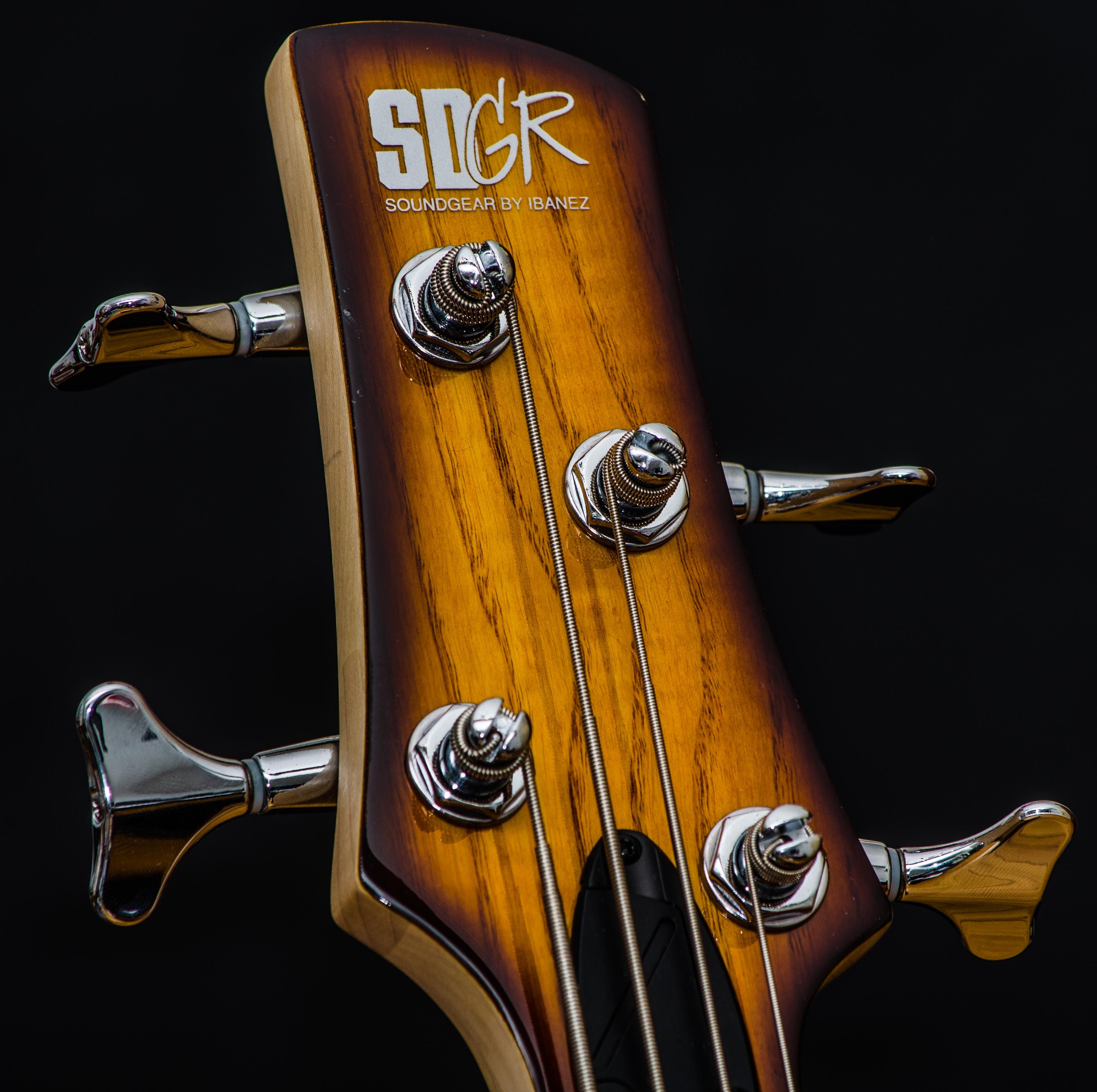 Bass guitar machine heads close up free image download