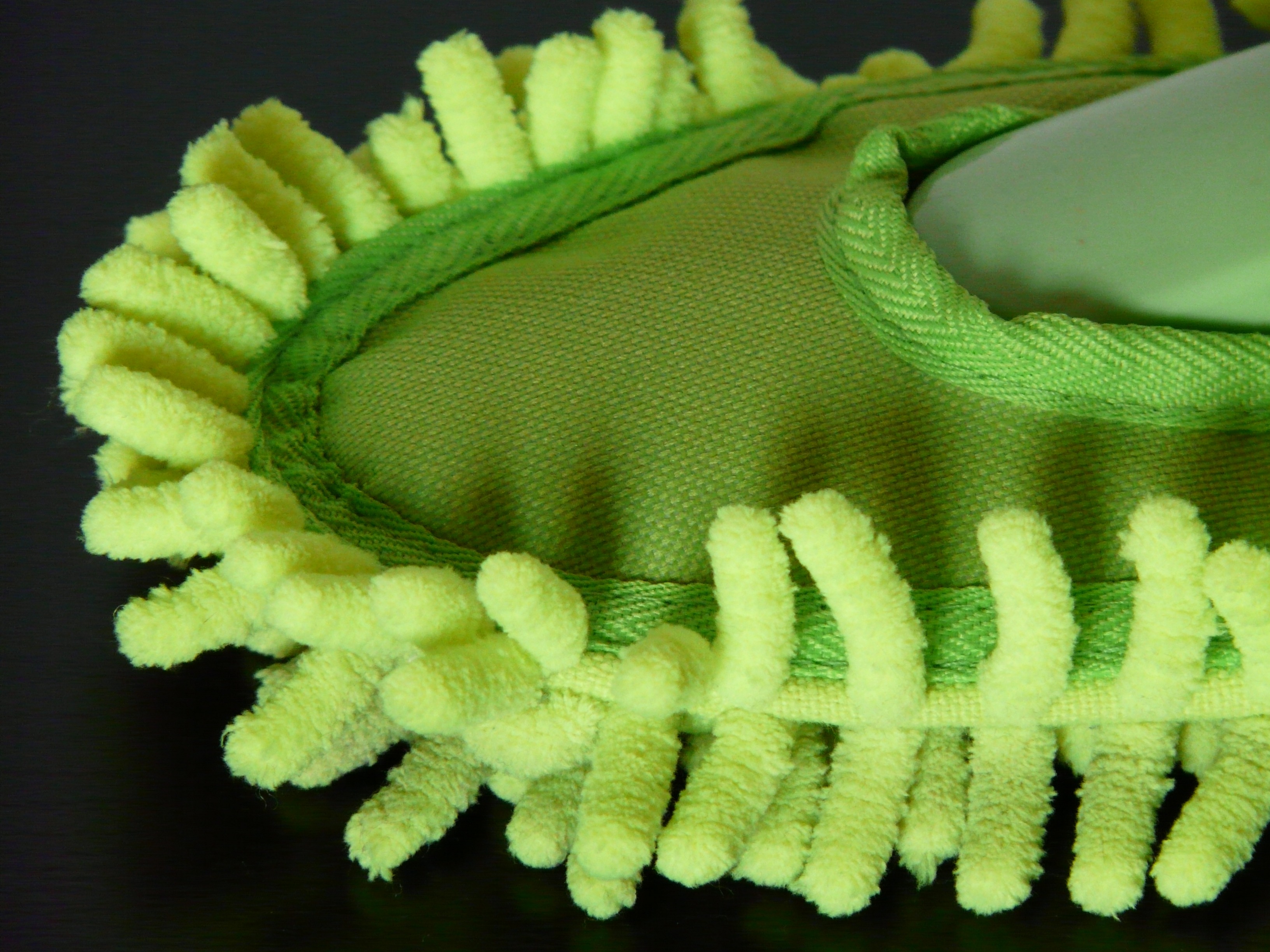 Green dust mop free image download