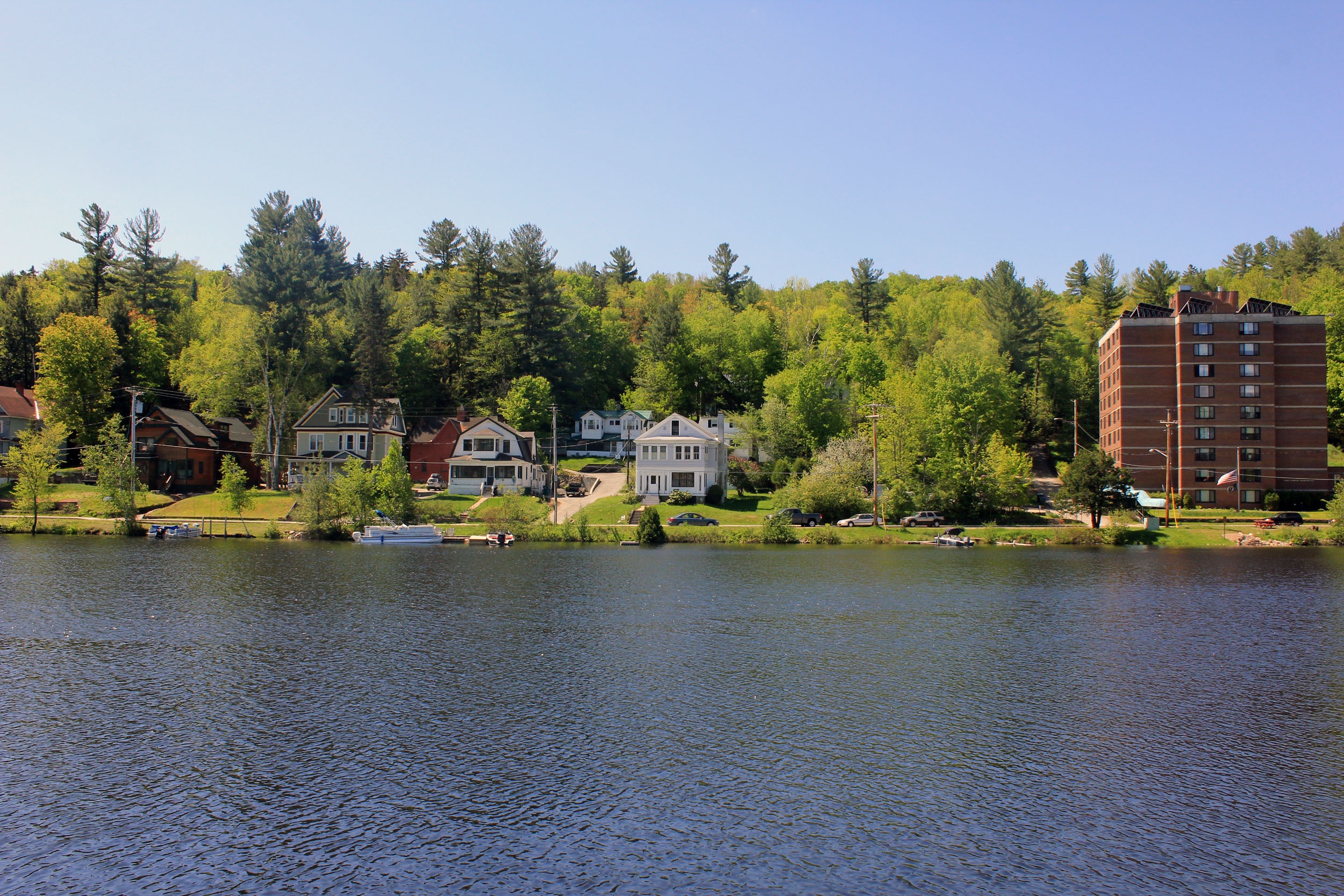 Saranac lake in New York free image download