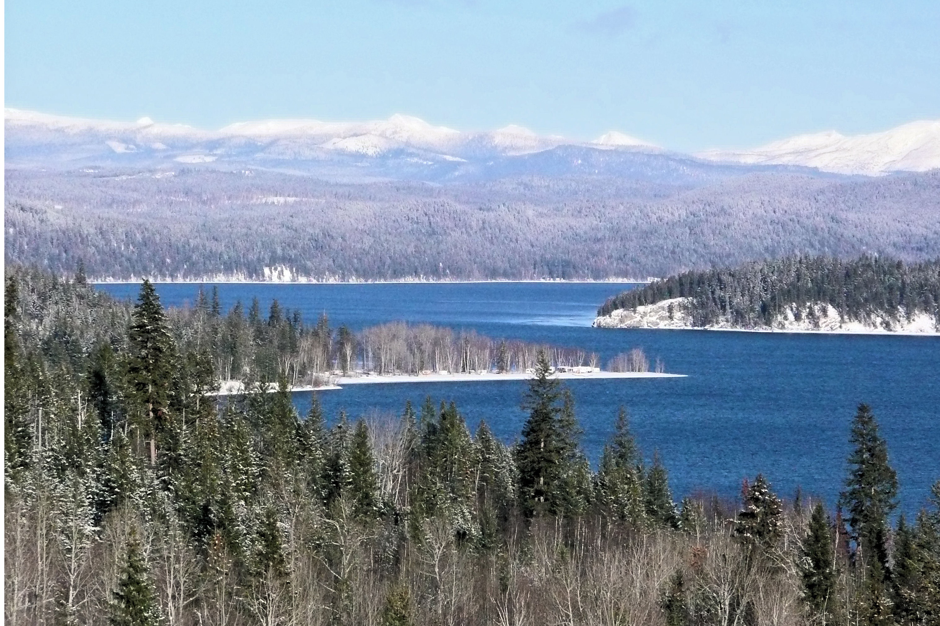 Landscape of canim lake free image download