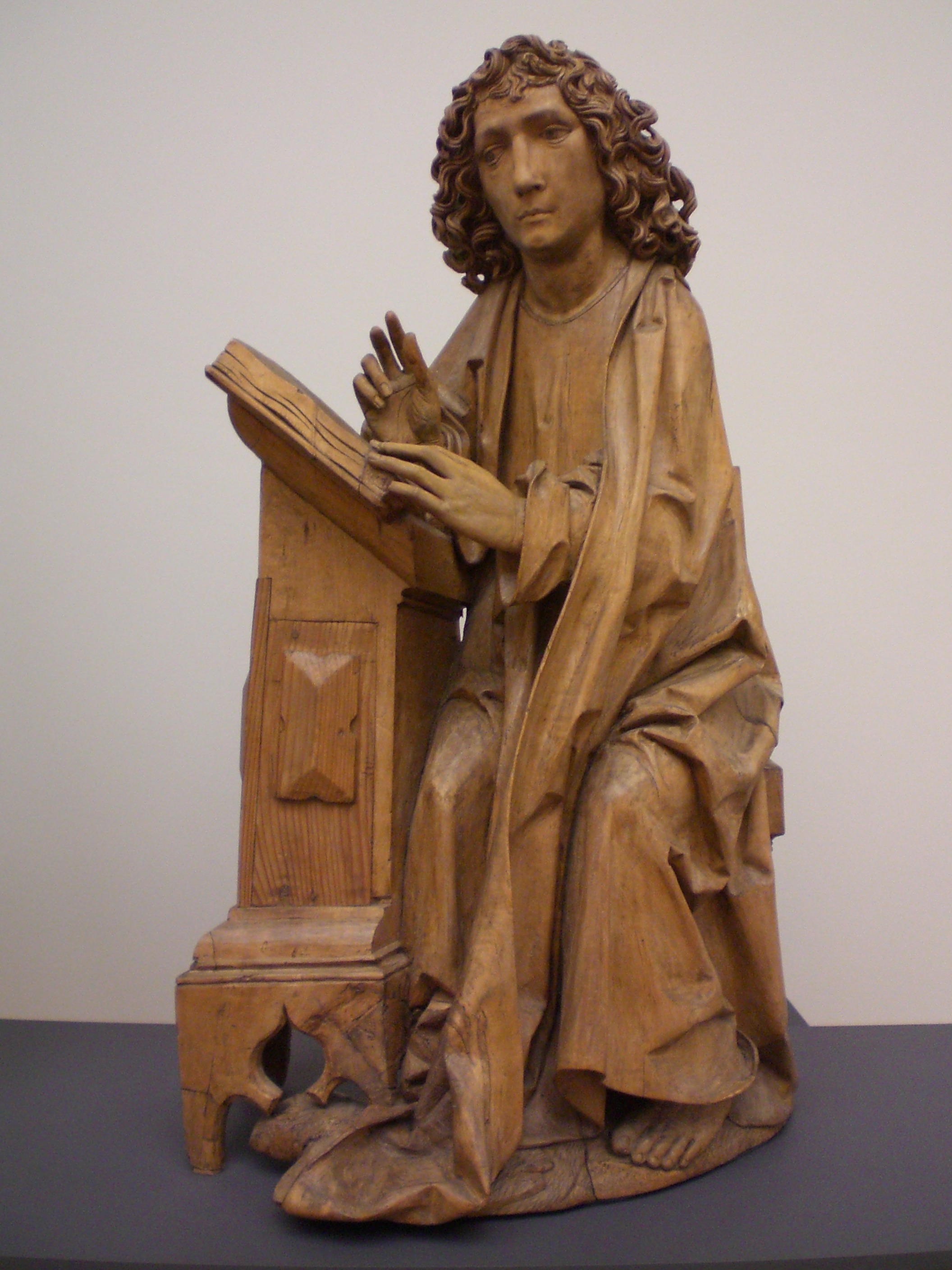 Wooden statue of saint free image download