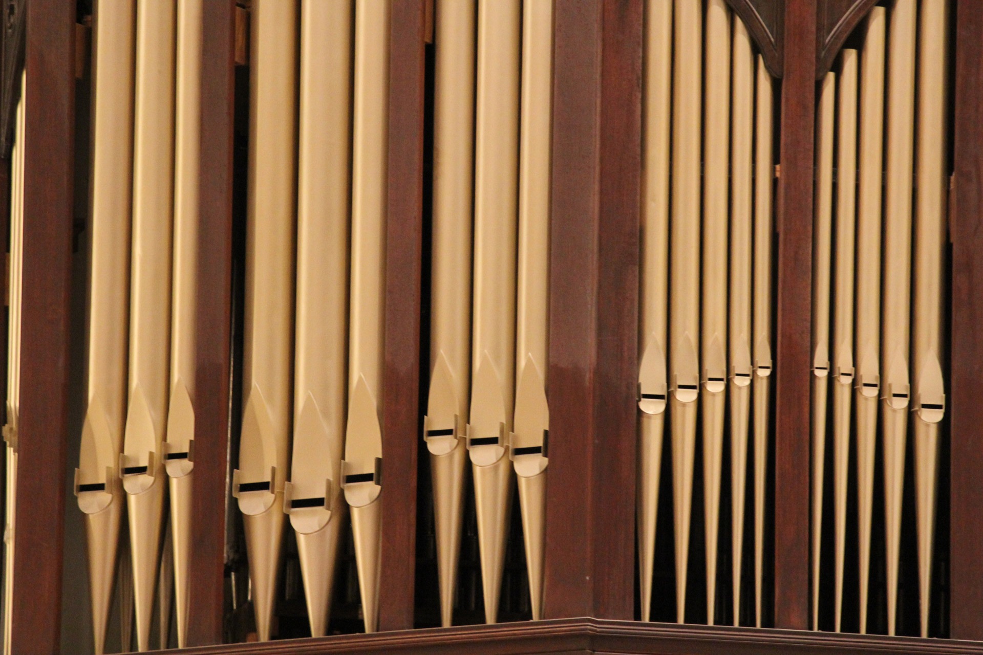 Musical instrument in church free image download