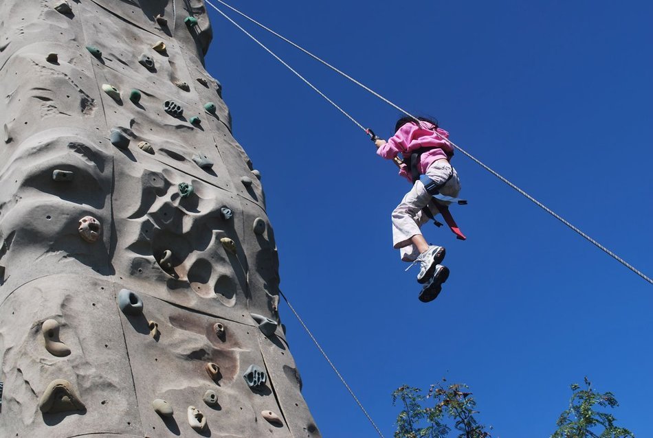 Climbing climbing wall free image download