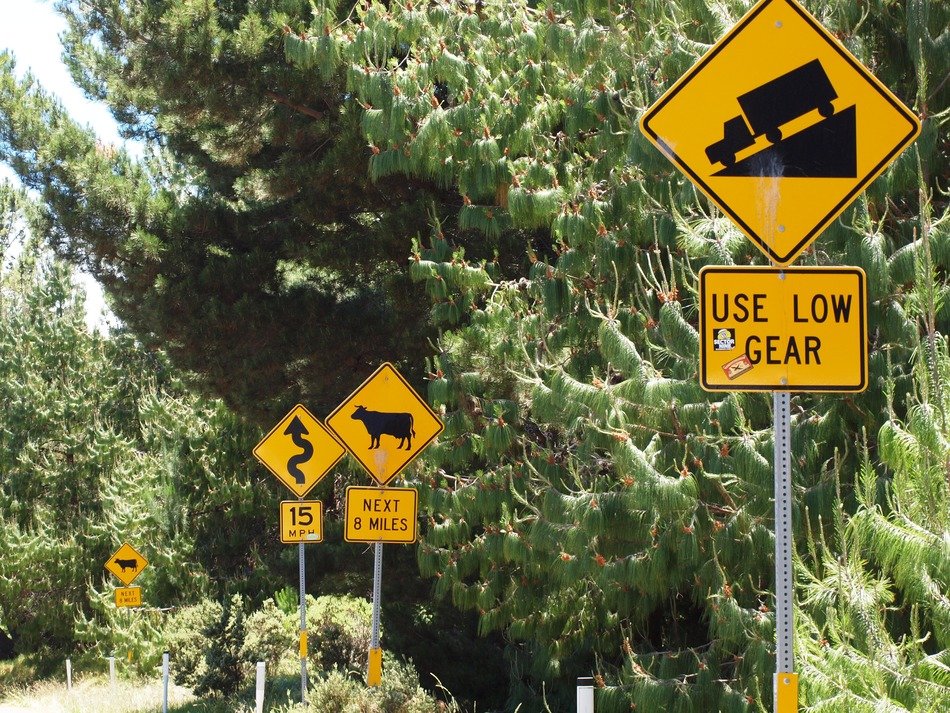 Yellow road signs on Hawaii free image download