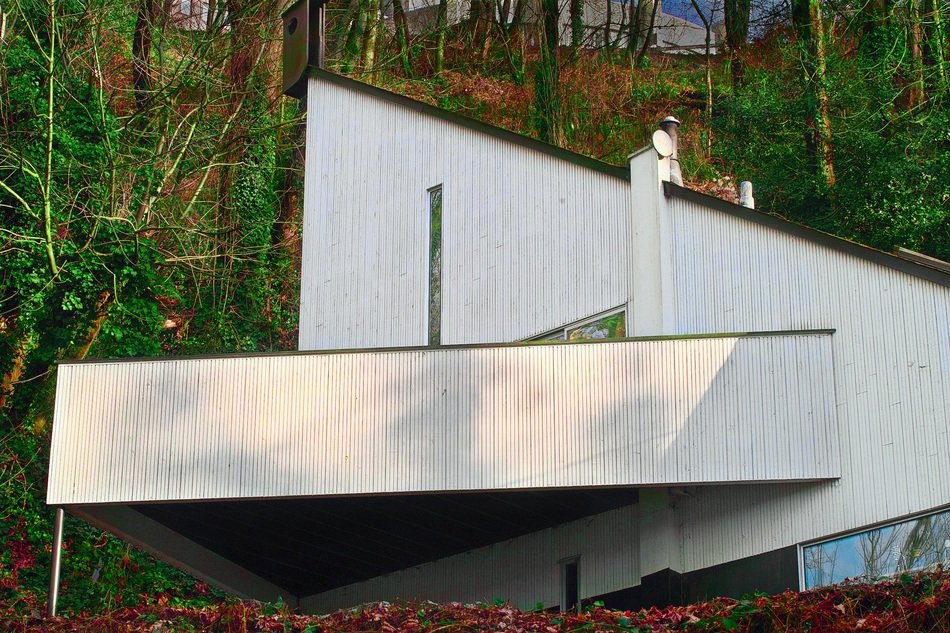 Egan House is a Northwest Regional style house in Seattle free image