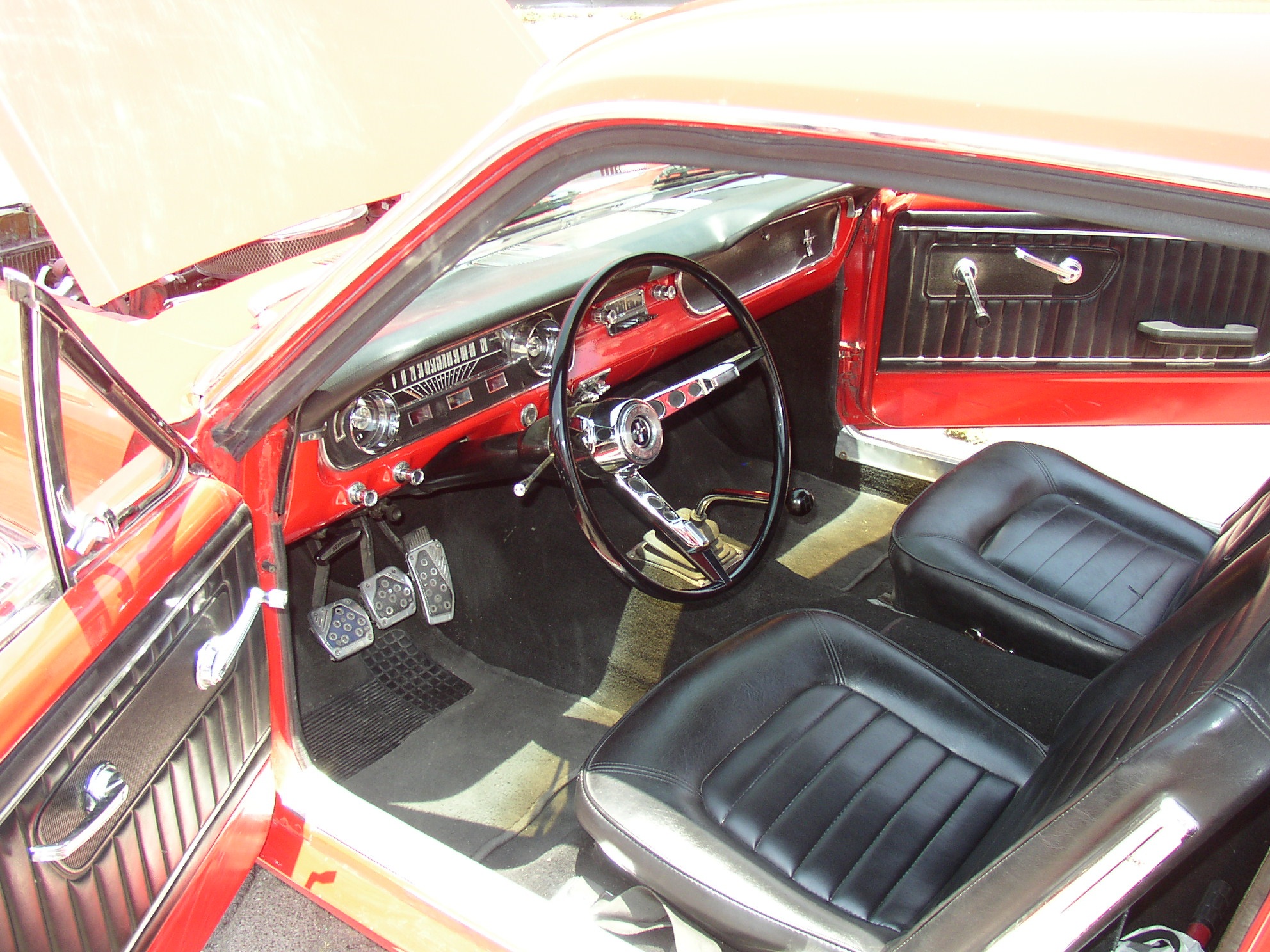 Interior trim of the red car free image download