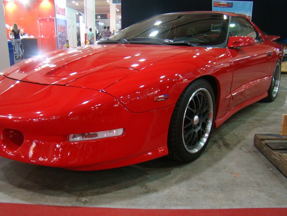 Red car rental free image download