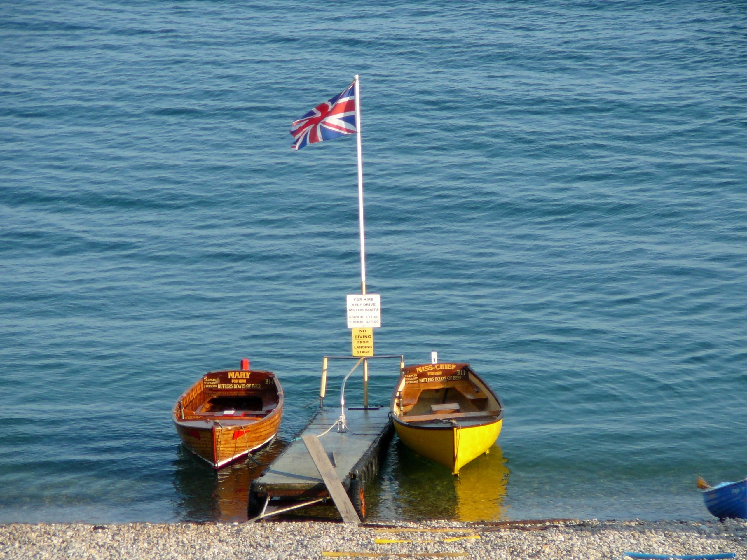 Two rowing boats on the English Channel free image download