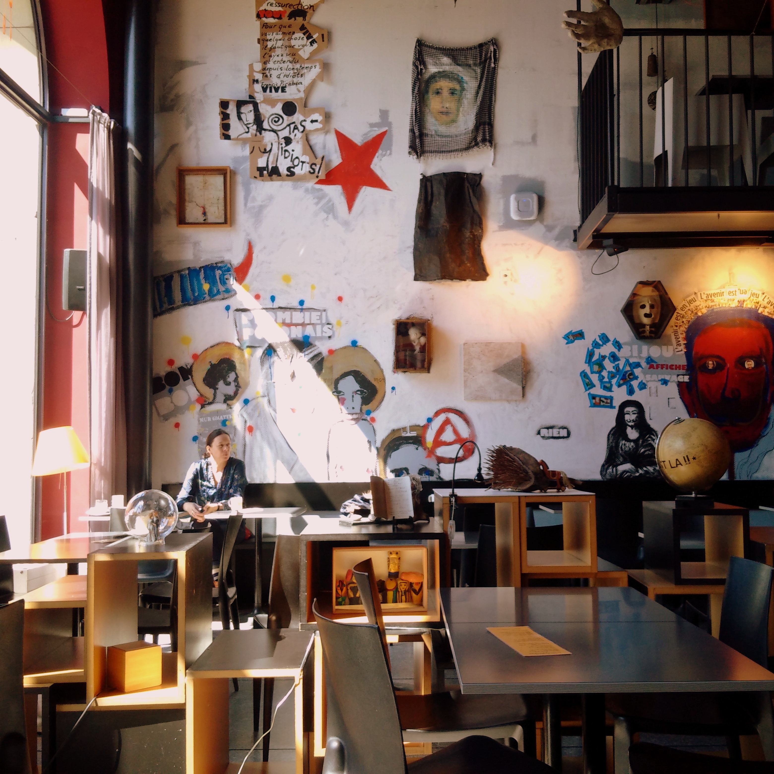 Thinking Art Cafe free image download