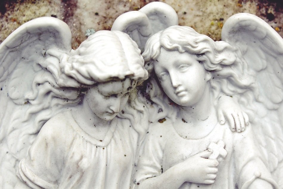 Stone statues of angels free image download