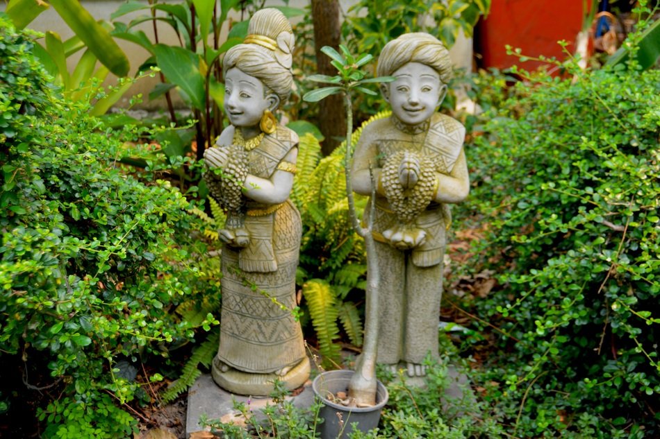 Pair Garden Statues free image download
