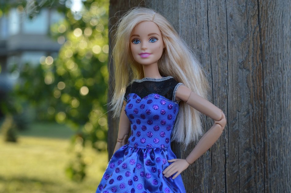 Female Barbie Doll free image download