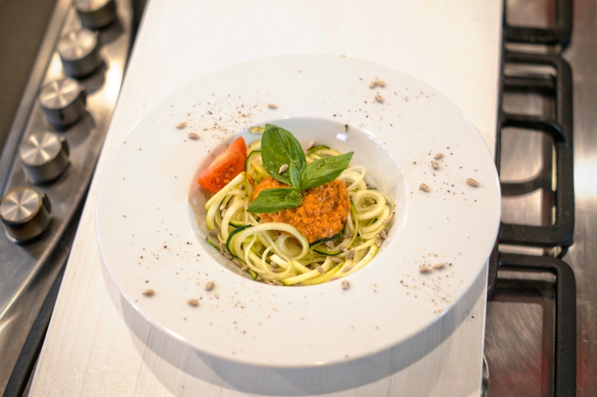 Pasta with orange sauce free image download