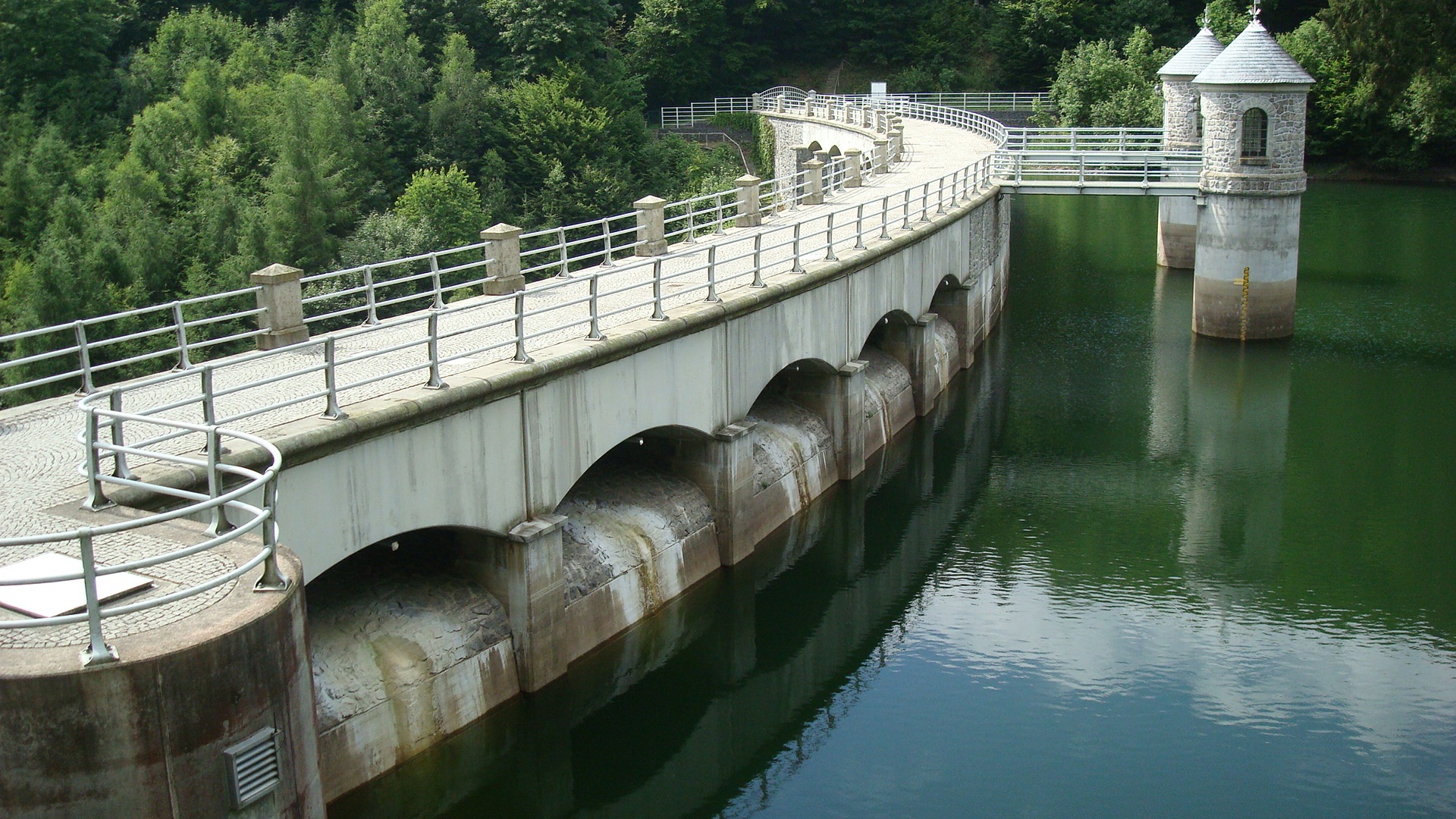 The Nordhausen Dam is the oldest dam in the Free State of Thuringia in