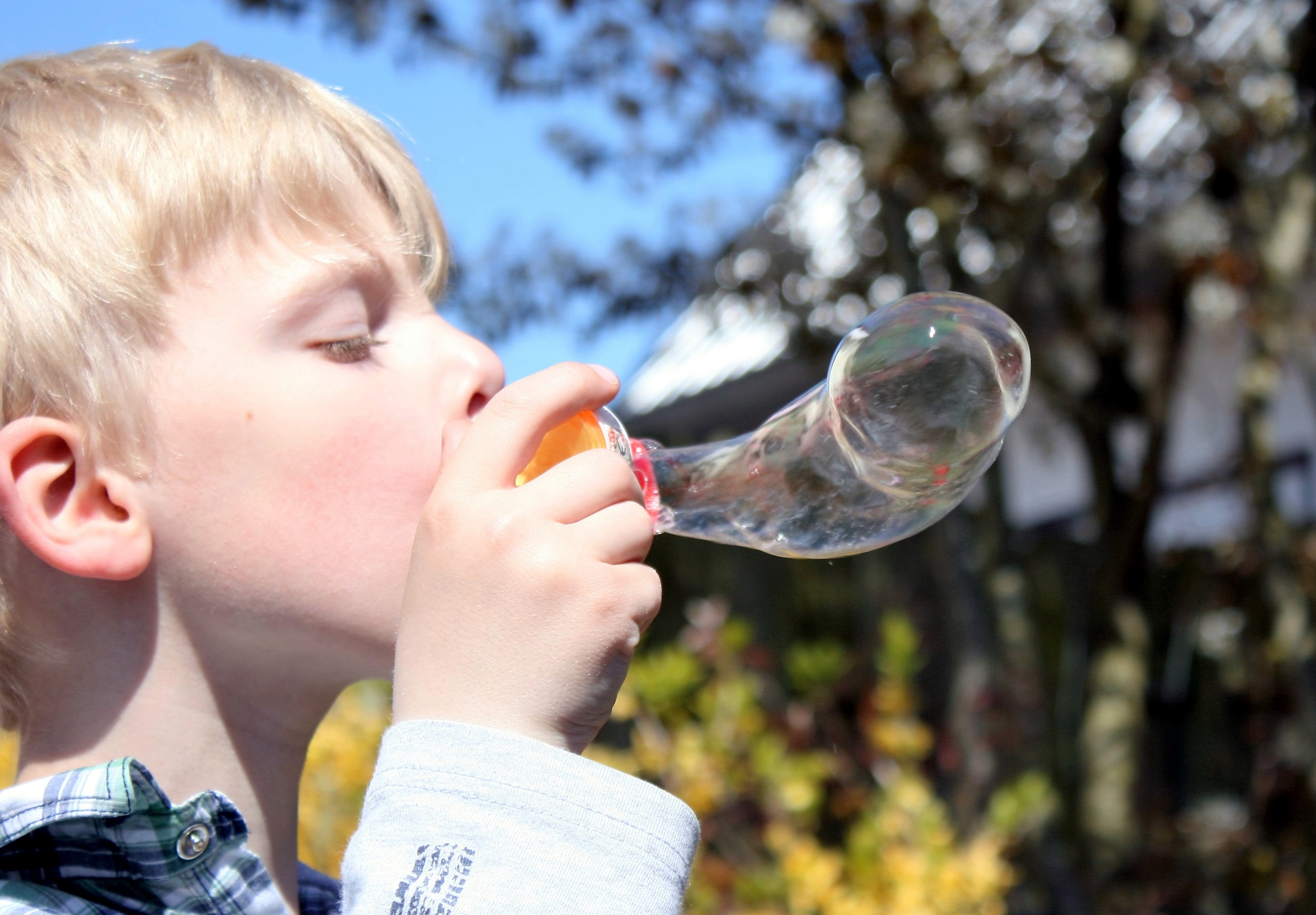 Baby blowing bubbles free image download