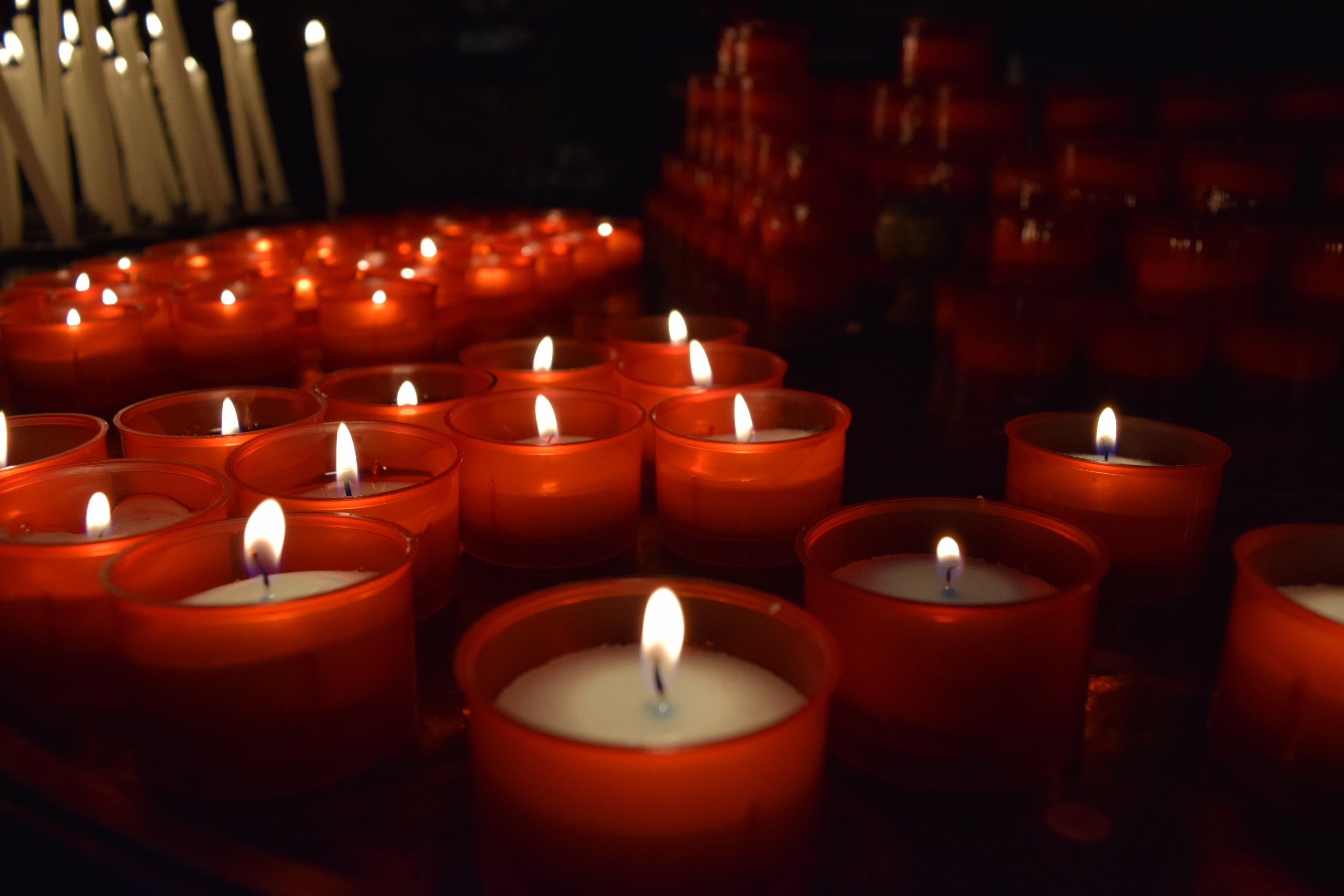 Candles in a church free image download