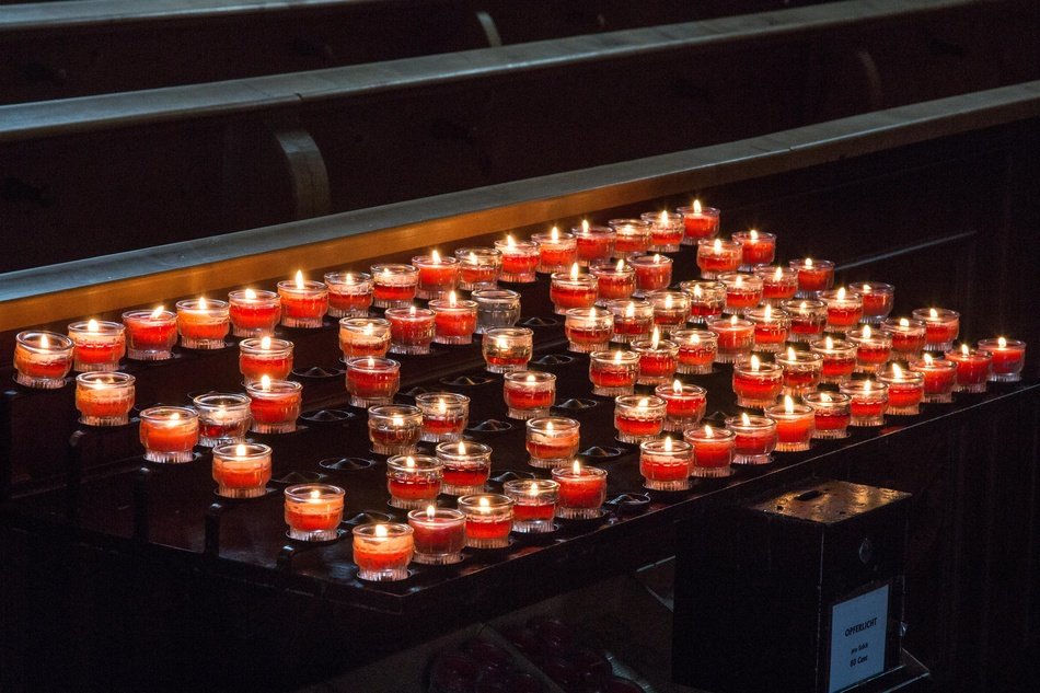 Red Candles Church free image download