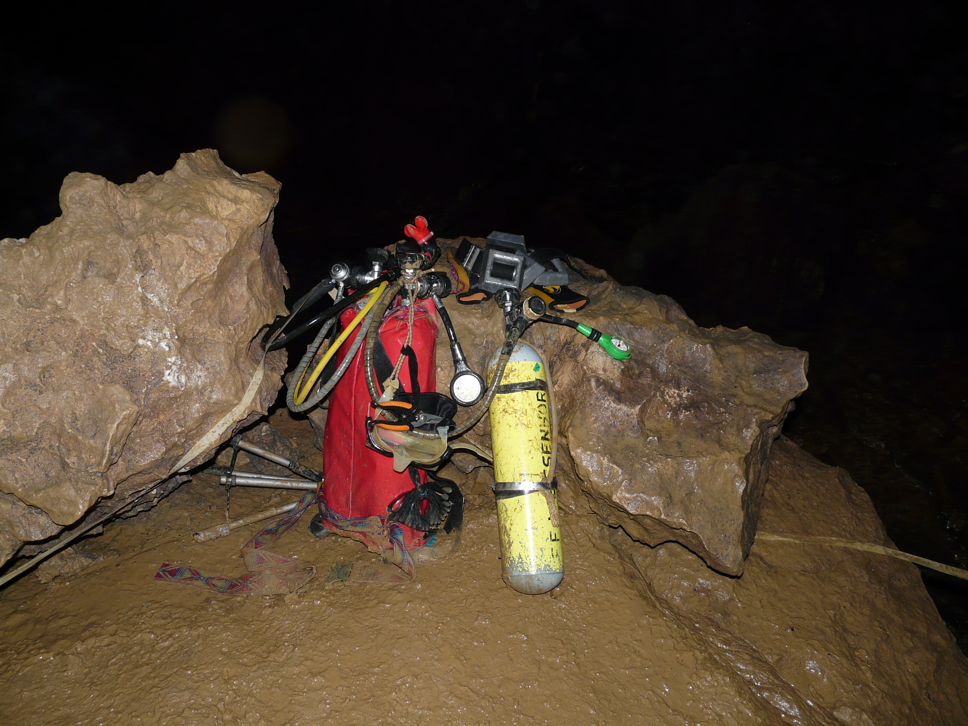 Different diving equipments near the rocks free image download