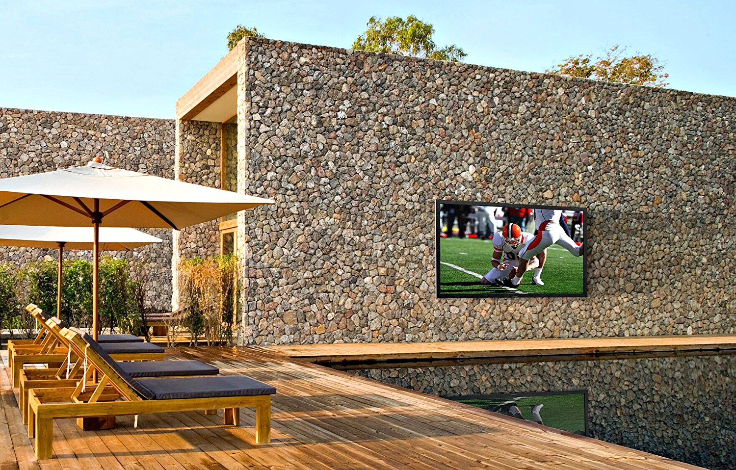 84" Flat Screen TV Outdoor Pro Series Sunbrite Model SB8418UHD All