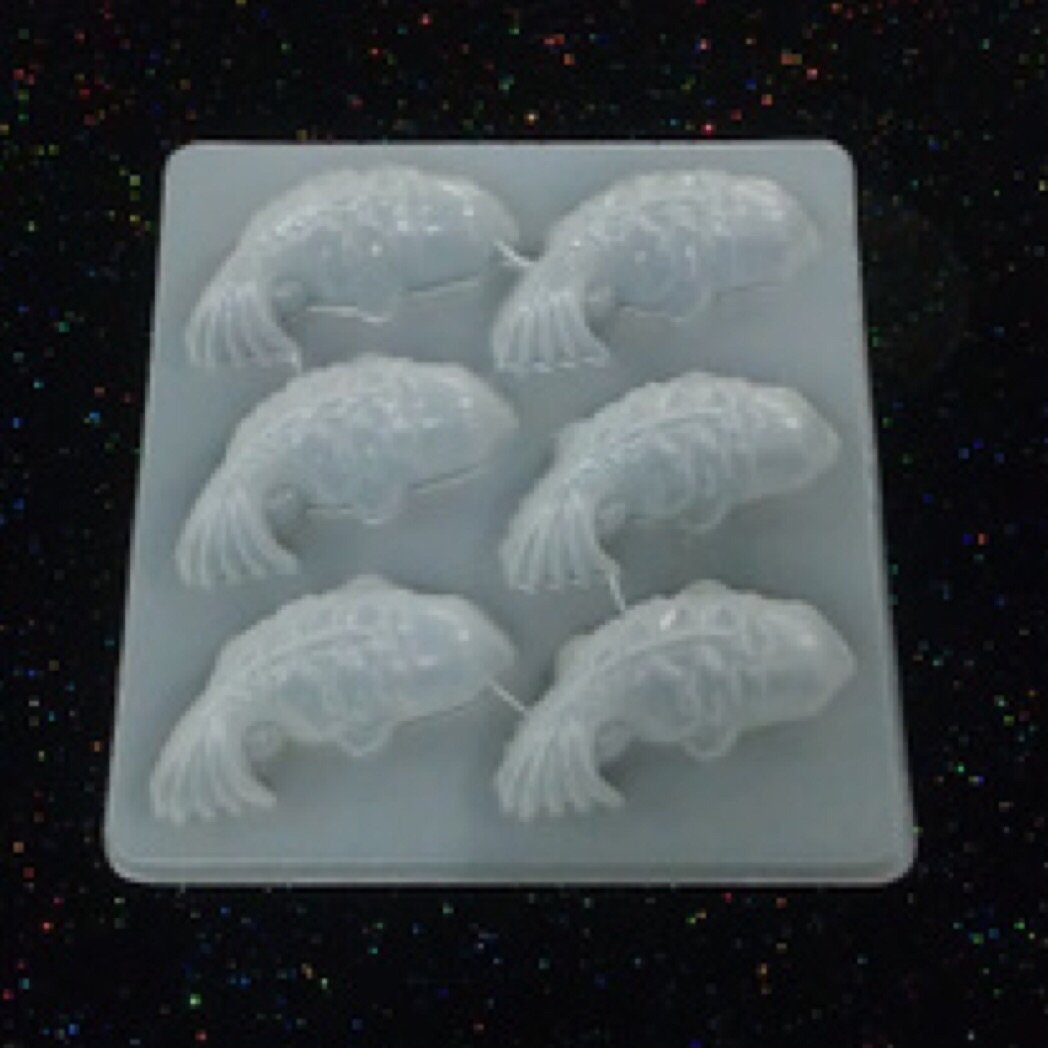 Plastic Koi Fish Goldfish Shaped Mold free image download