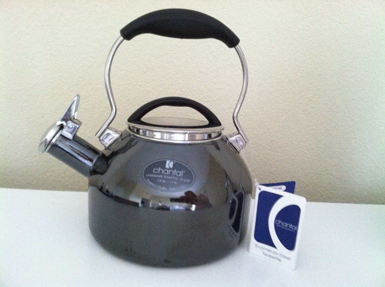 Chantal Classic Loop Landmark Gray Grey EnamelonSteel Teakettle Tea Kettle free image download