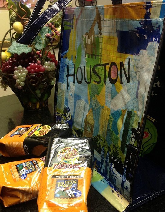 HEB Cafe Ole Whole Bean Coffee 12oz Bag (Pack of 3) (Texas Pecan