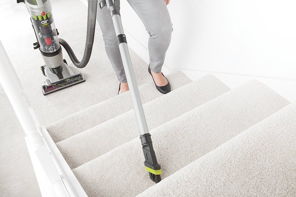 Hoover UH72460 Air Lite Corded Bagless MultiCyclonic Lightweight