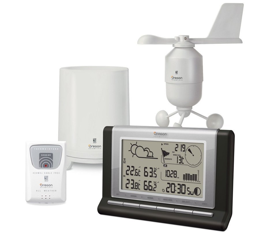Oregon Scientific WMR89A/BOXES Wireless Pro Weather Station free image