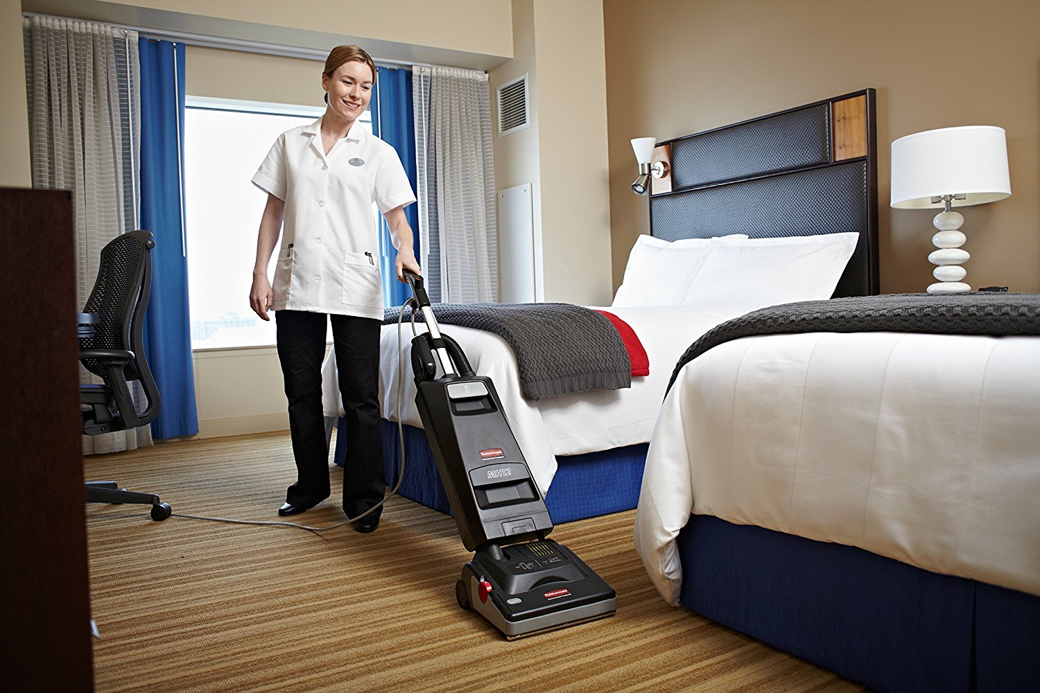 Rubbermaid Commercial Executive Series Manual Height Adjustment Upright